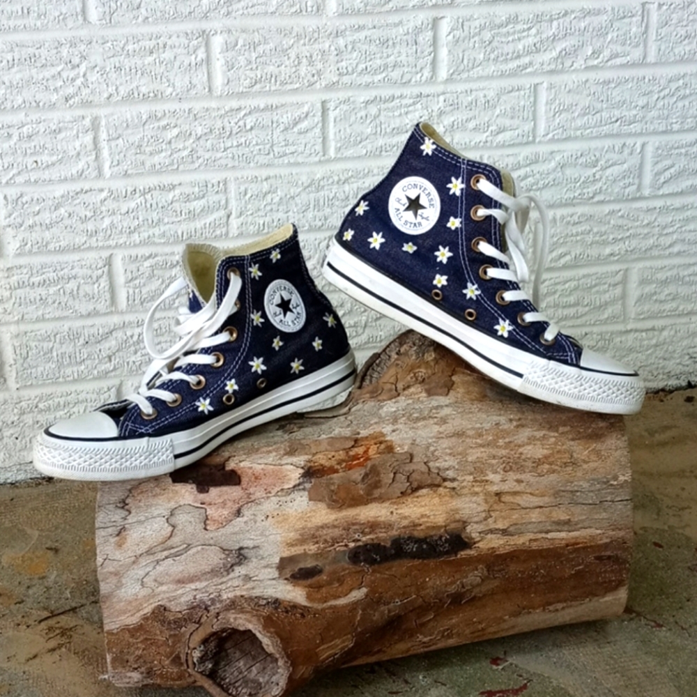 Womens Converse Chuck Taylor